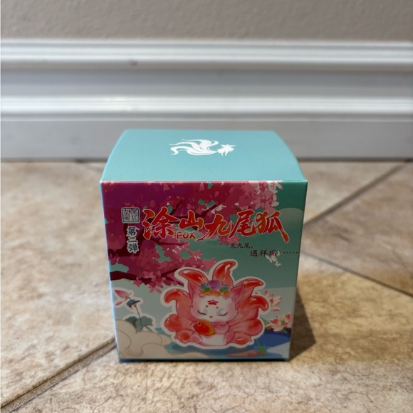 Tu Shan Jiu Tail Fox Blind Box Second Drop figure blind box. - Picture 4 of 10